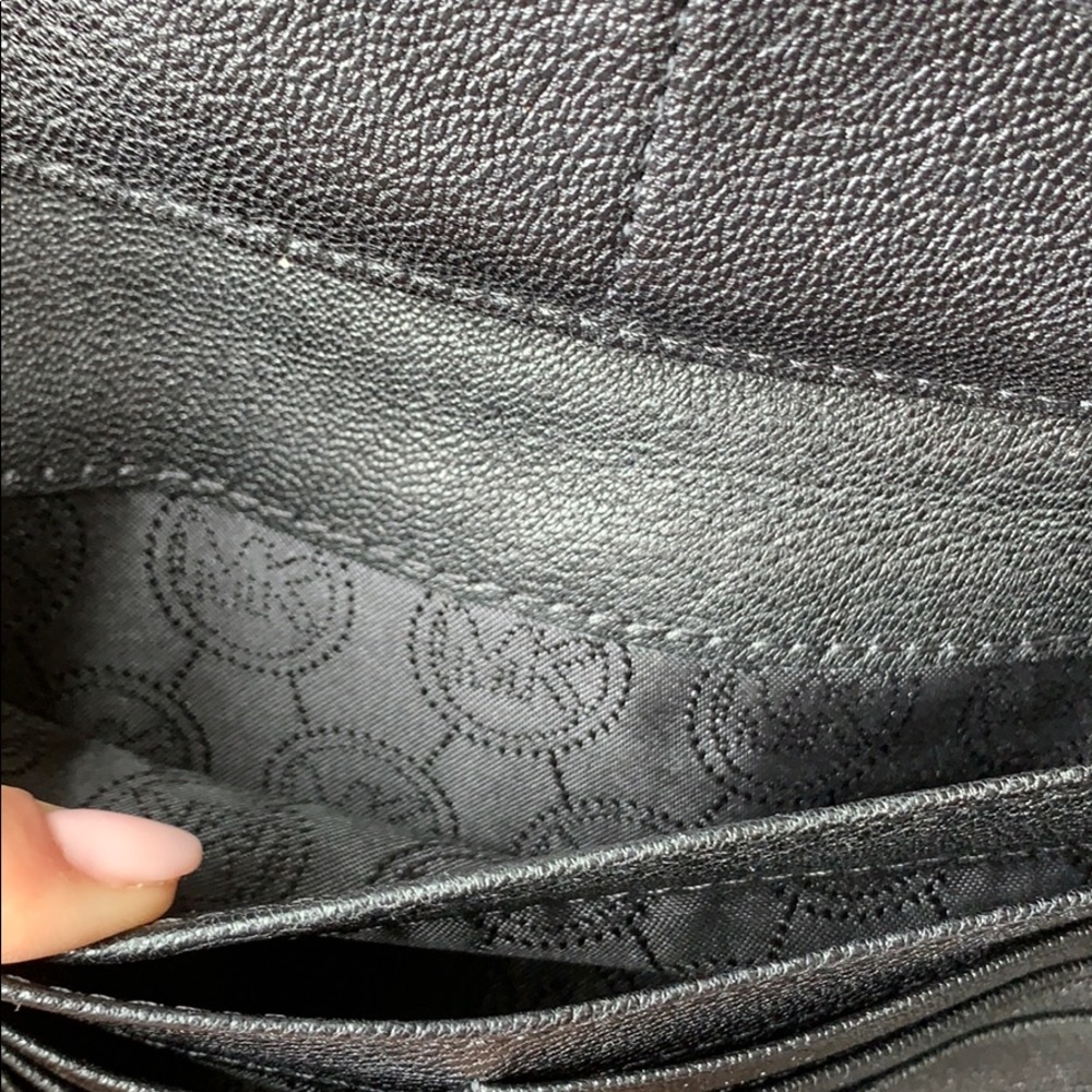 Michael Kors Black Large Wallet - Picture 4 of 4